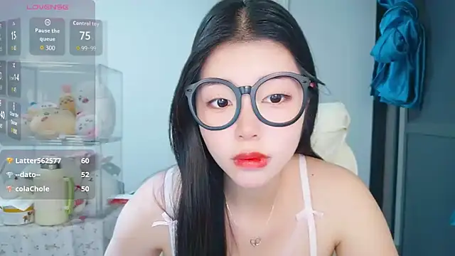 Chat XXX Live -XiaoYu-777