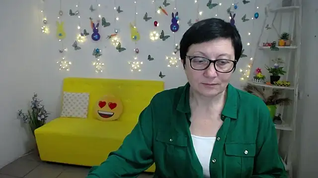 EmilyL0ve: онлайн-секс-чат