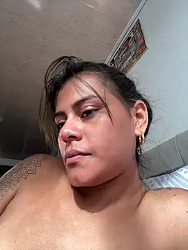 แชท XXX สดของ RachelWeisz_