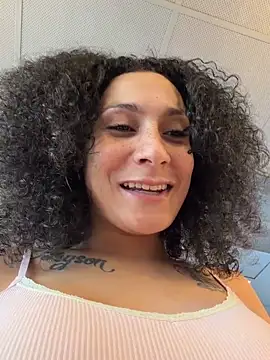 FerrariFrench's Live XXX Chat