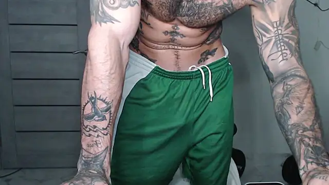 maxi_foxxxのライブXXXチャット