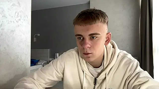 Вебкам-шоу SoloFury