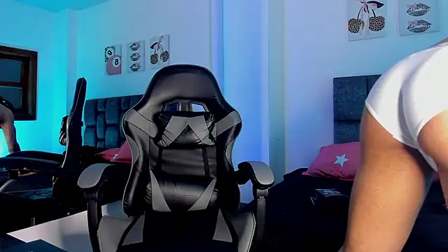 Вебкам-шоу Liamsubtle01