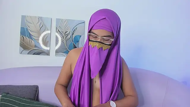 LaylaTemptMe Webcam Show