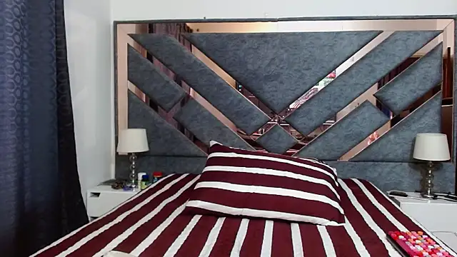 KarlaTesg ওয়েবক্যাম শো