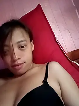 llomayy-love ওয়েবক্যাম শো