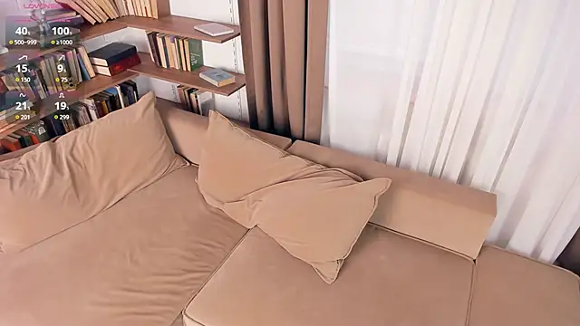 InesPiek webcam show