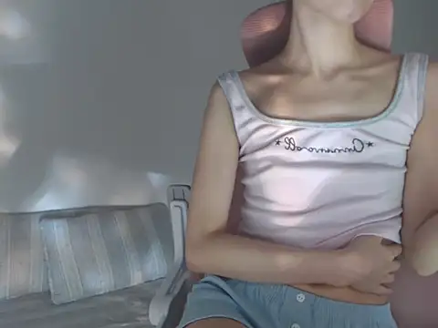 veelittle's Live XXX Chat