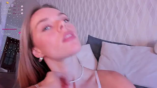 Chat XXX en directo de CharliSweet