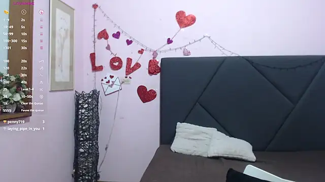 pamela_echeverria Adlı Modelin Canlı XXX Sohbeti