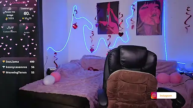 KiraGlam ওয়েবক্যাম শো