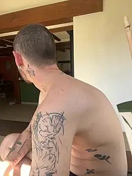 Piratee666's Live XXX Chat