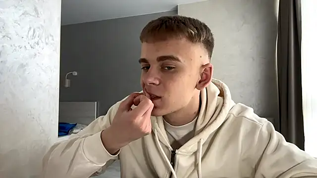 SoloFuryn Webbikameraesitys