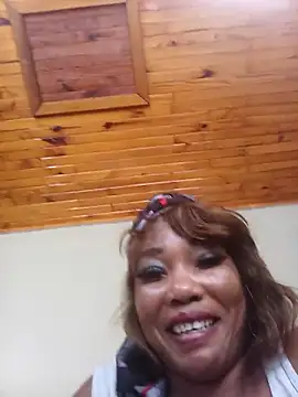 Chat XXX en directo de DIRTYNANA37