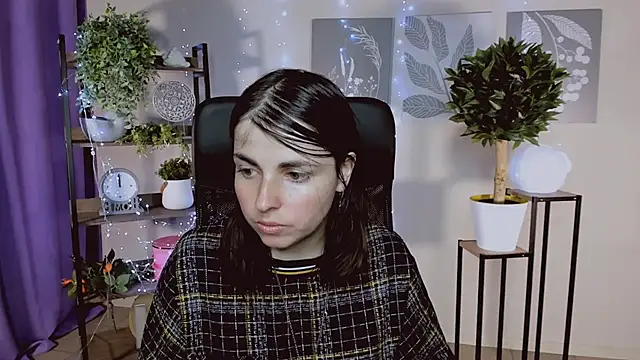 MartaEdams' Live XXX Chat