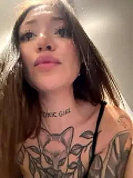 SaintSquirt Live XXX Chat