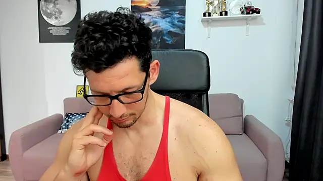 Chat XXX en directo de BrutusK08