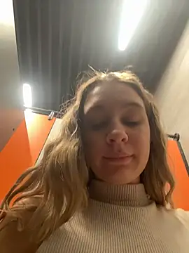 Chat XXX en directo de SashaCatt