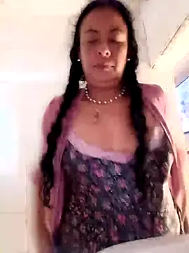 amatista_3012's Live XXX Chat