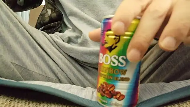 Ta3939: διαδικτυακό σόου στην κάμερα