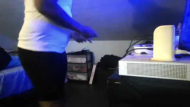 ReeferMadness59: διαδικτυακό σόου στην κάμερα