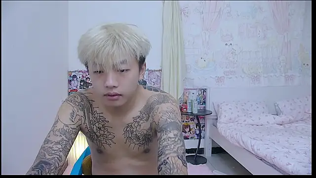 XXX chat uživo modela Chocolates-001