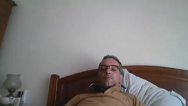 XXX chat uživo modela CarlosRocha73