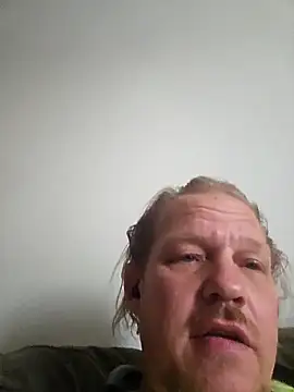 yourMasterisBored Webcamshow