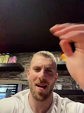 trainwithme Adlı Modelin Web Kamerası Şovu