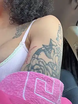 FerrariFrench: онлайн-секс-чат