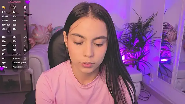 Chat XXX en directo de Aleejaa__