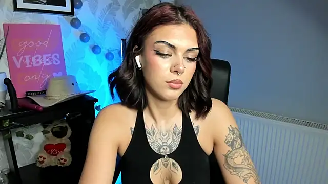 Nova_SIN – Live XXX-chat