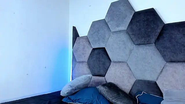 LiamKron webkamerás műsora