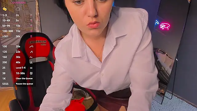 Sofia__Fisher 现场XXX聊天