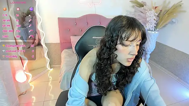 MILY_TAY 现场XXX聊天