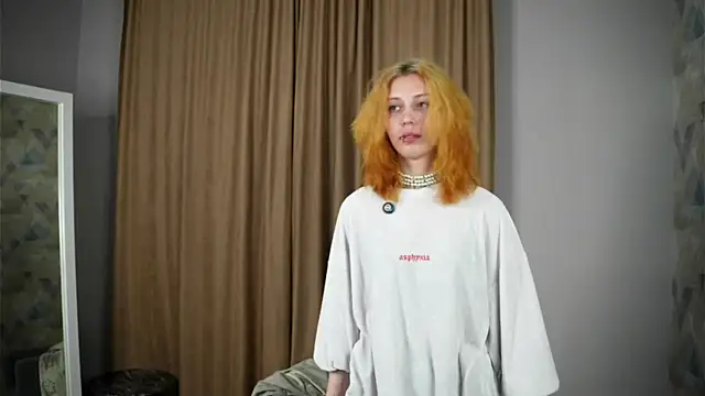 YasminePico: απευθείας συνομιλία ΧΧΧ