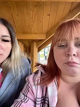 Chat +18 de SweetCuteGirls1023 ao vivo