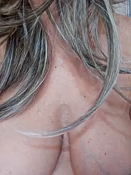 Chat +18 de Lysa- ao vivo