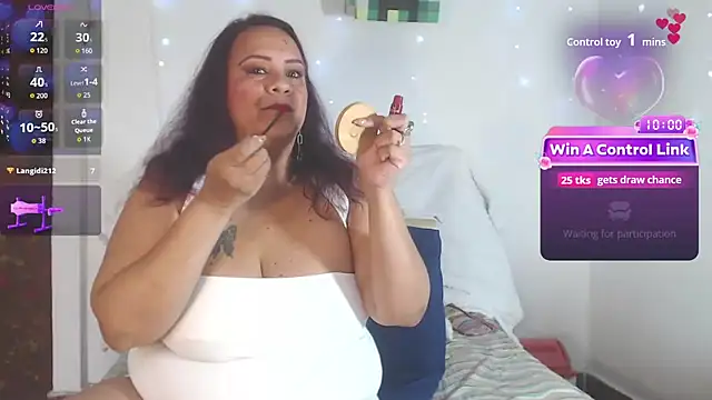 BiirdyDavis Live XXX-Chat