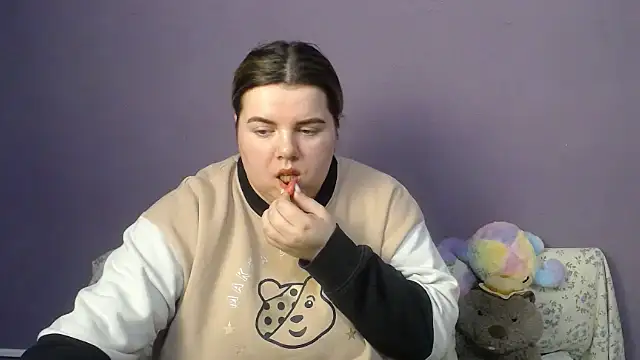 Онлайн чат XXX so_shy