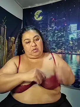 curvy_diva_'s Live XXX Chat