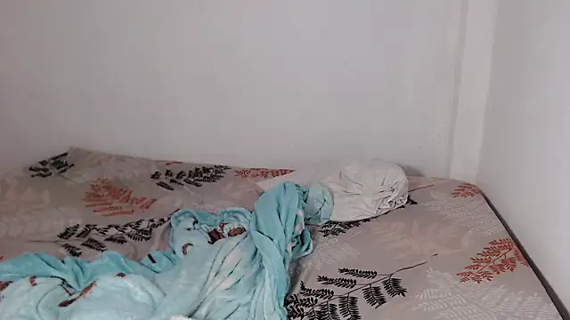 linda_brown_ Chat XXX live