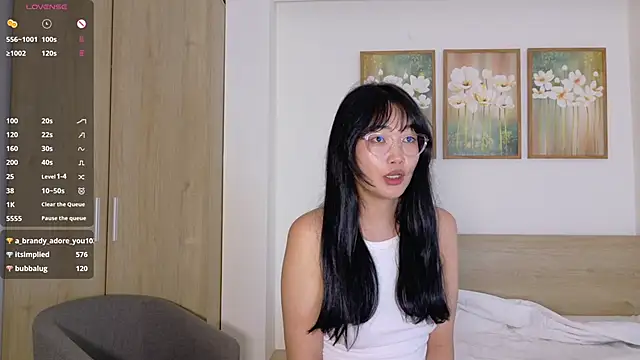 pinkyblooom Chat XXX in diretta