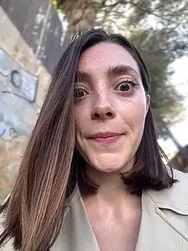 XXX chat uživo modela Your_Badass_