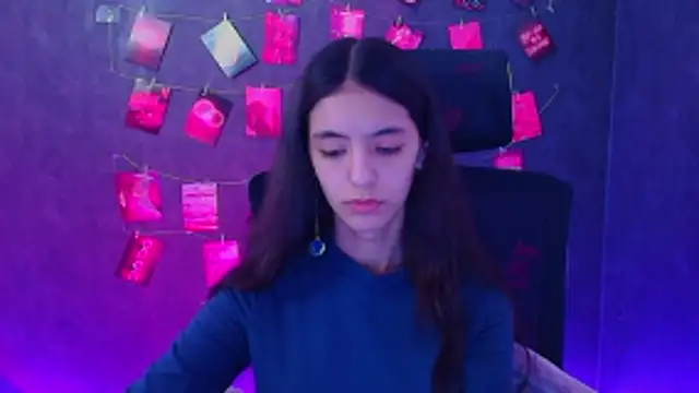 Chatroom XXX en direct de Aishell_