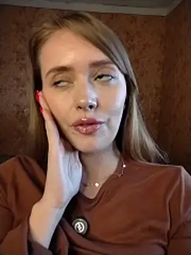 Show modela PrettieKate na web-kameri