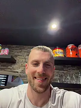 trainwithmeのライブXXXチャット