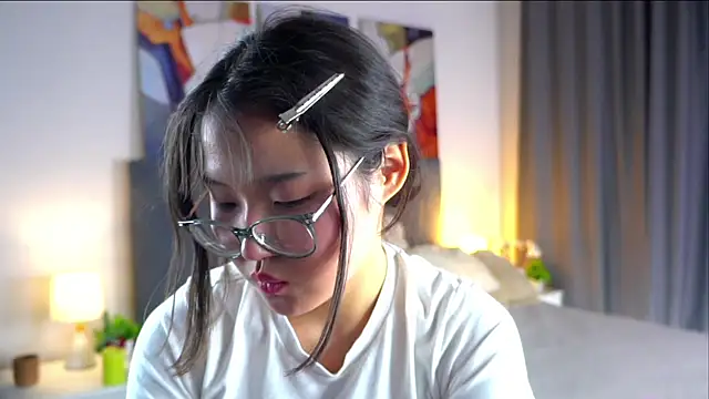 NelleMihalko 现场XXX聊天