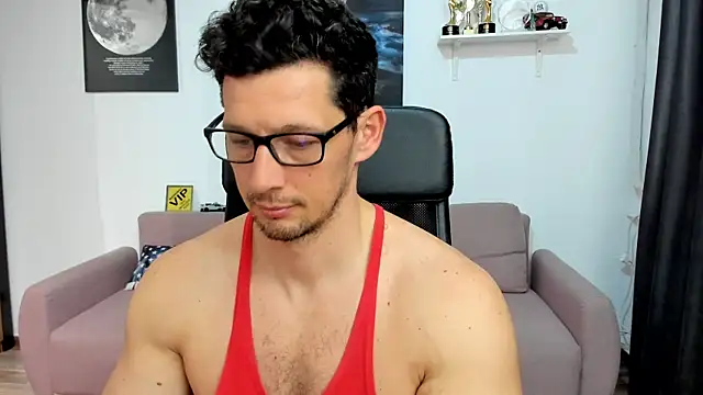 BrutusK08 网络视讯表演