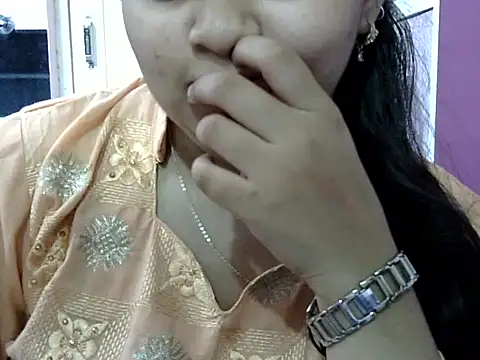 Cute_Aliyaa's Live XXX Chat